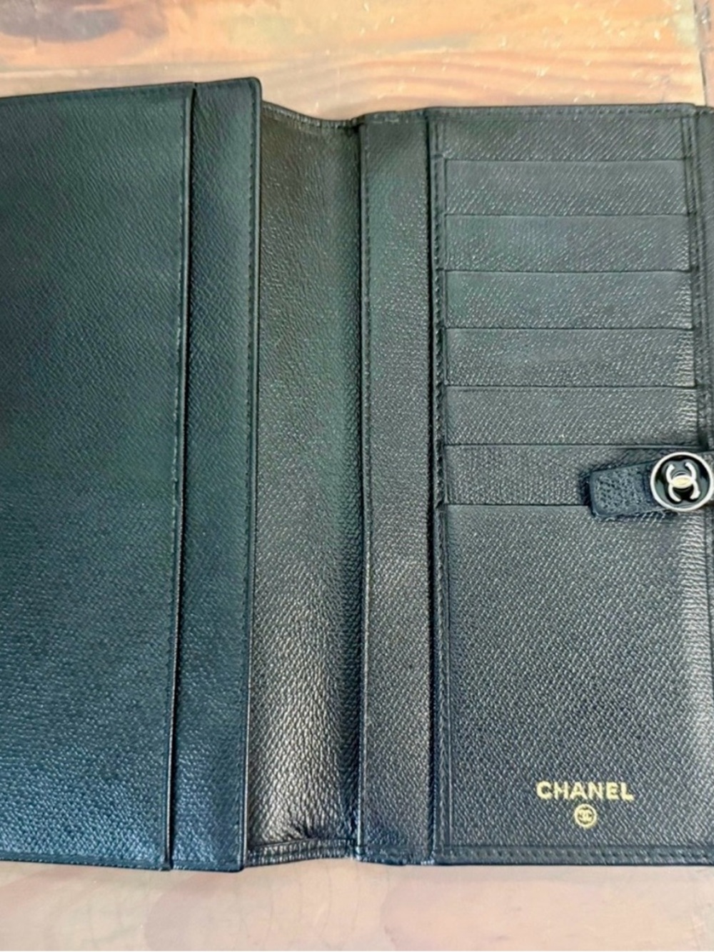 CHANEL Paris Black Caviar Leather Continental Wallet with CC Button XLNT - Picture 12 of 15